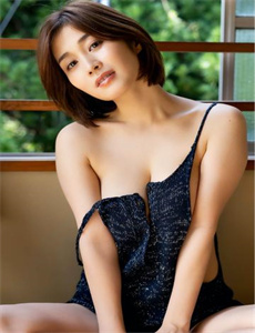 艳妇乳肉豪妇荡乳A片色戒,人物动物交互免费观看星辰