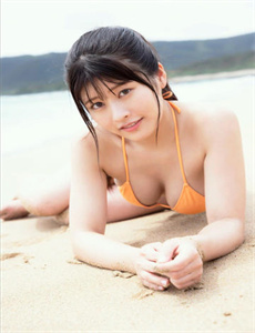 粗长巨龙挤进美妇